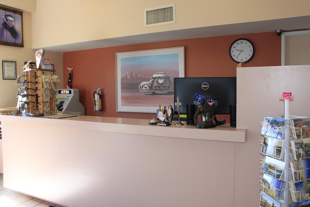 Americas Best Value Inn นีดเดิลส์ ภายนอก รูปภาพ