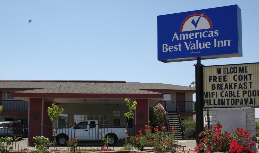 Americas Best Value Inn นีดเดิลส์ ภายนอก รูปภาพ